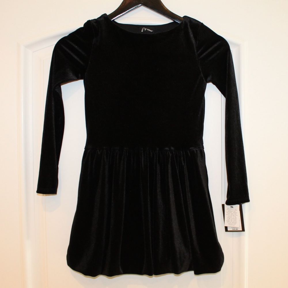 Art Class velvet dress (girls M or 8) (NWT)